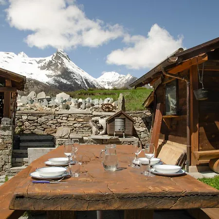 Semesterbostad Mountain - Giardino E Vista Cogne